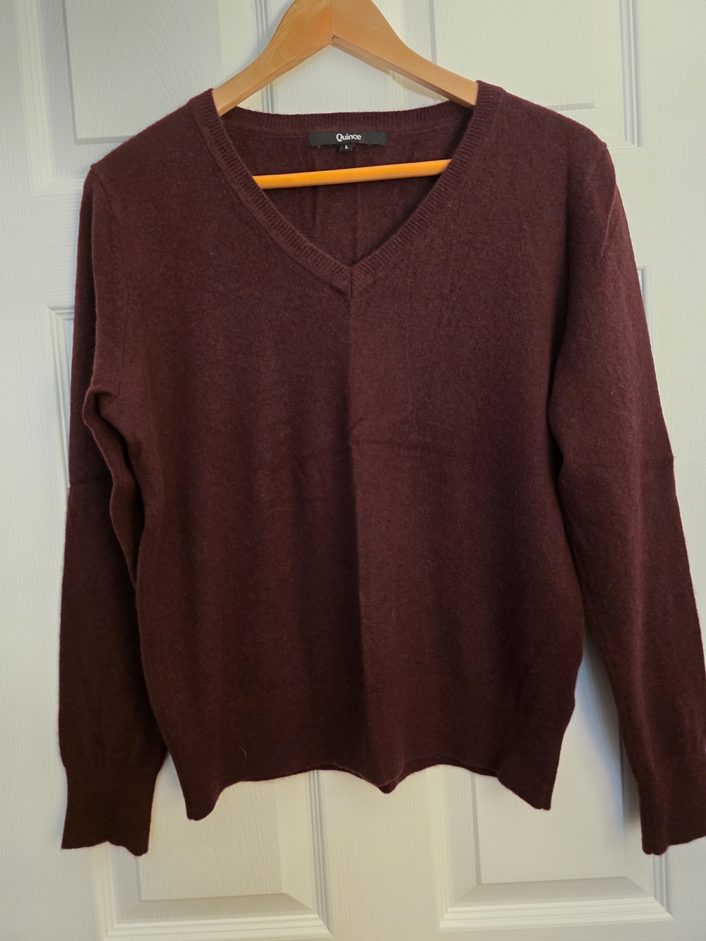 Quince Women's V-Neck Mongolian Cashmere Sweater in Burgundy
